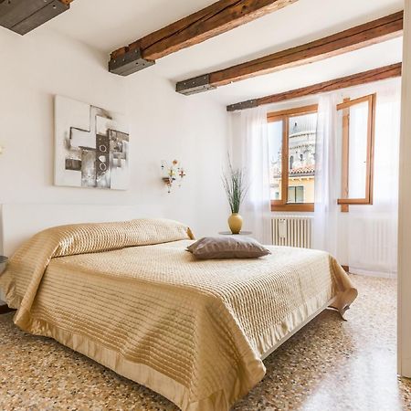 Accademia Charm Apartments By Wonderful Italy Veneţia Exterior foto