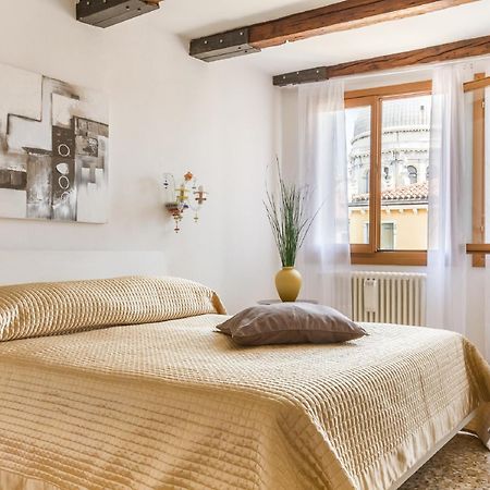 Accademia Charm Apartments By Wonderful Italy Veneţia Exterior foto