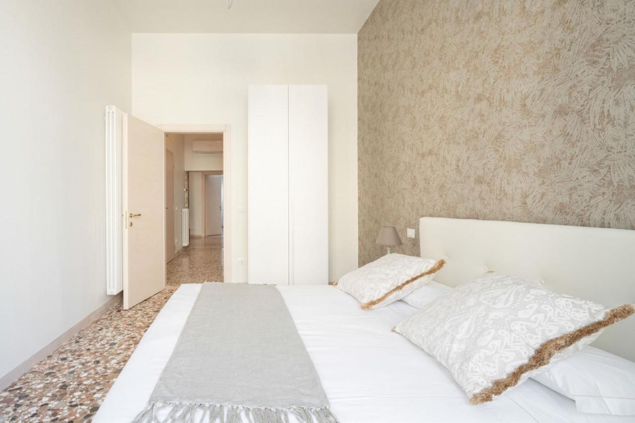 Accademia Charm Apartments By Wonderful Italy Veneţia Exterior foto