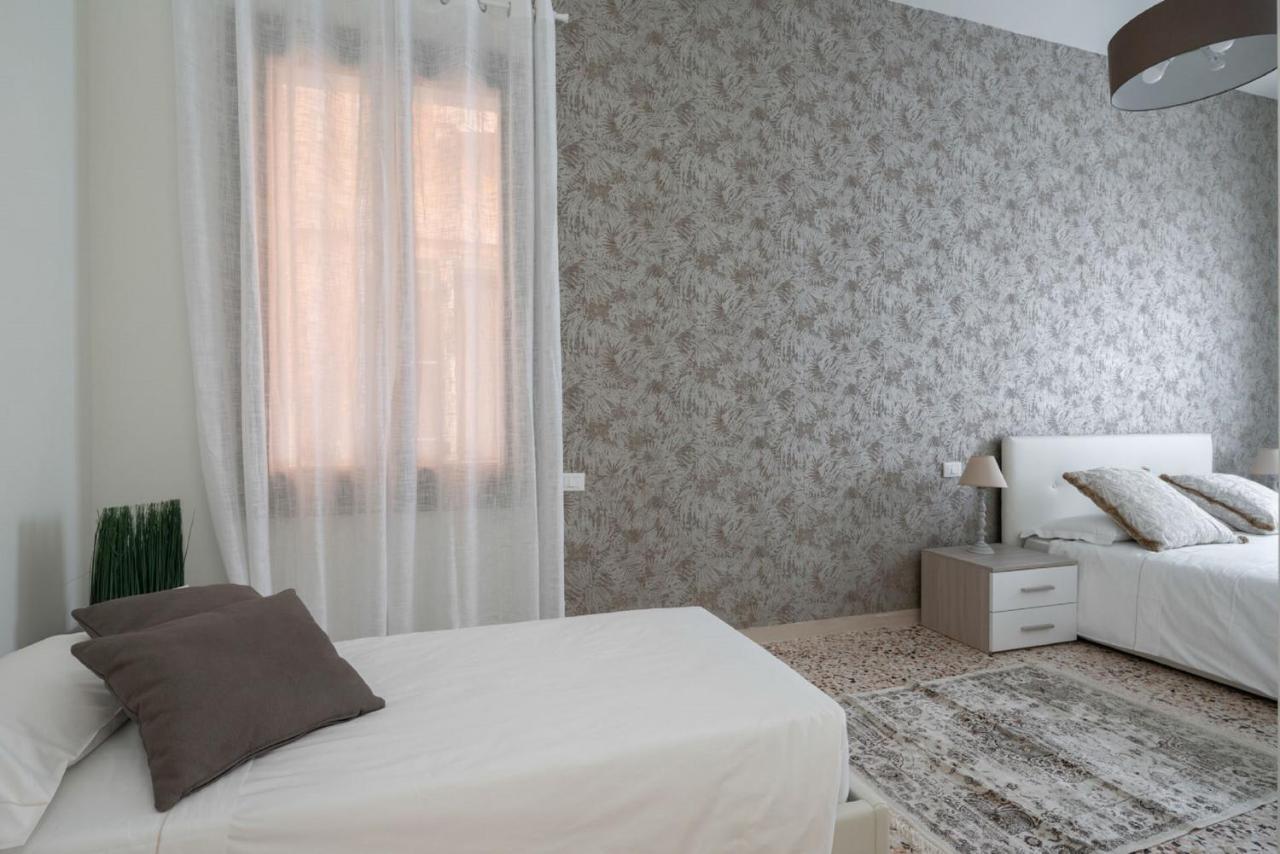 Accademia Charm Apartments By Wonderful Italy Veneţia Exterior foto