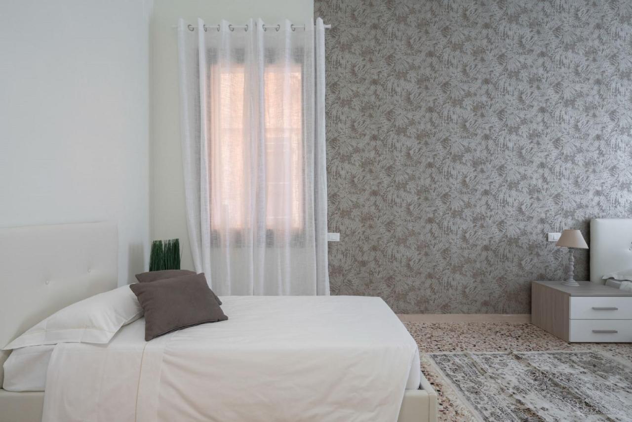 Accademia Charm Apartments By Wonderful Italy Veneţia Exterior foto